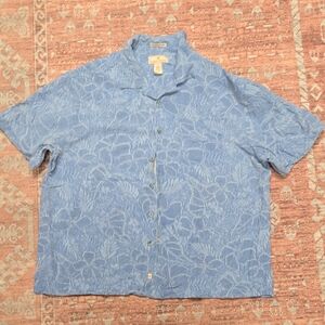 Men's Light Blue Floral Short-Sleeve Button-Down Shirt